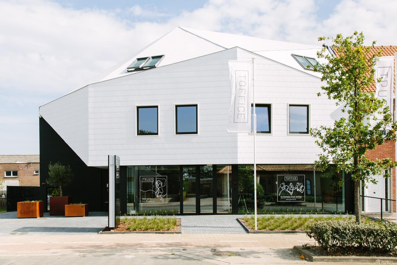 Trust Hotel Beveren  Exterior photo